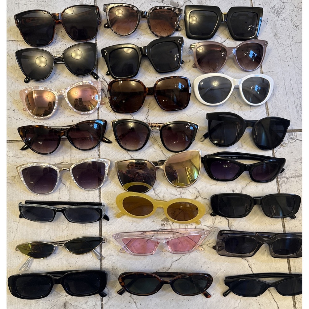 Lot Of  24 Limited Supply-Trend CAT EYE & OVERSIZED Sunglasses Wholesale Bundle
